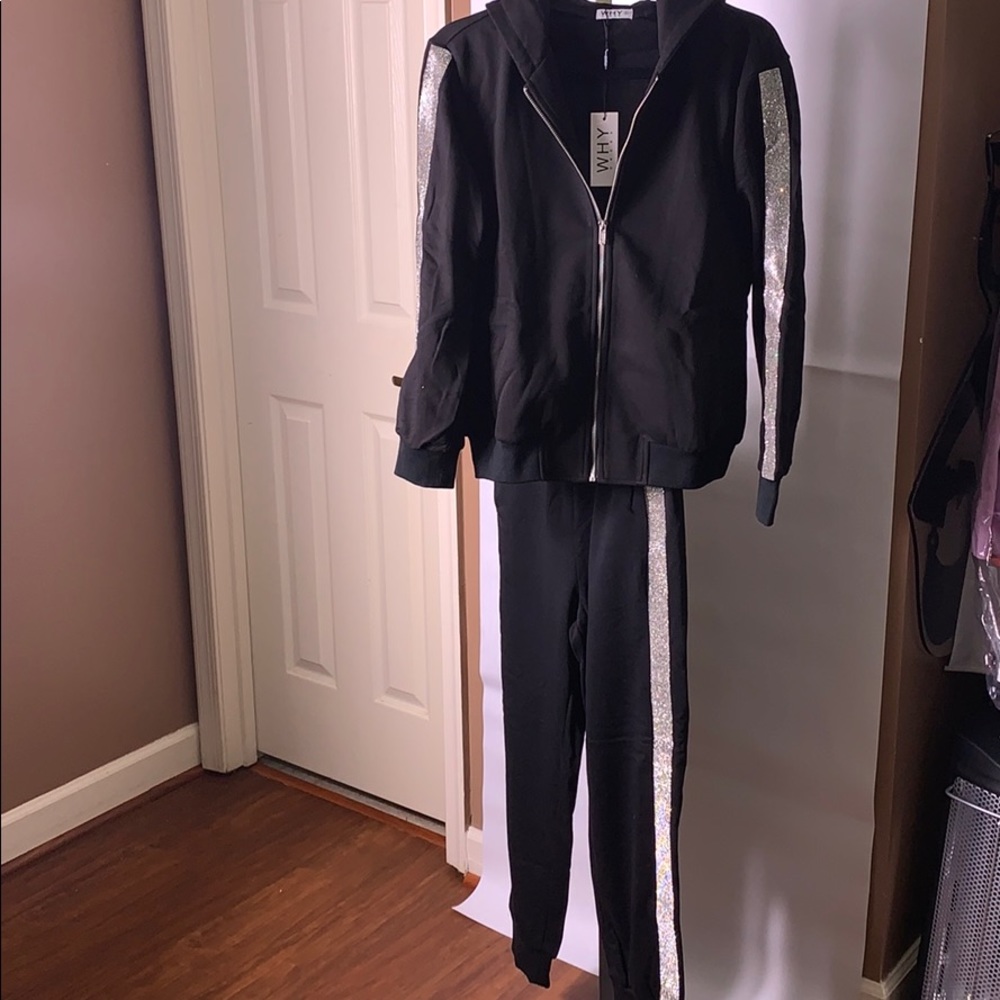 Running N Style Track Suit